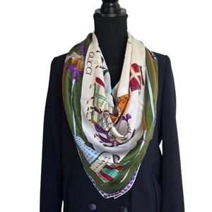 Gucci Vintage Silk Scarf Carré 34" NOS Equestrian Knights Green Ivory